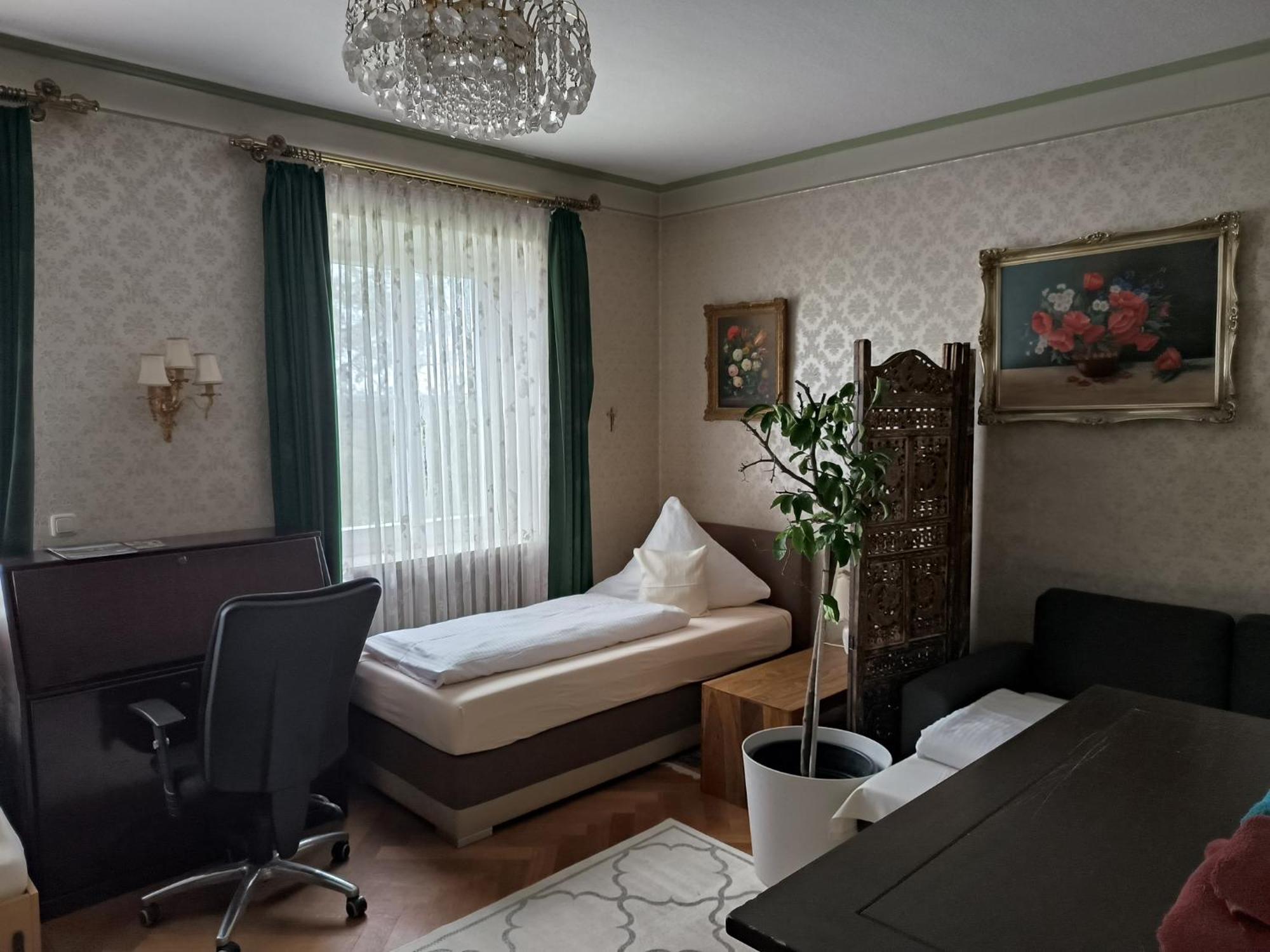Pension Haus Gertrud Donauwörth Exteriér fotografie